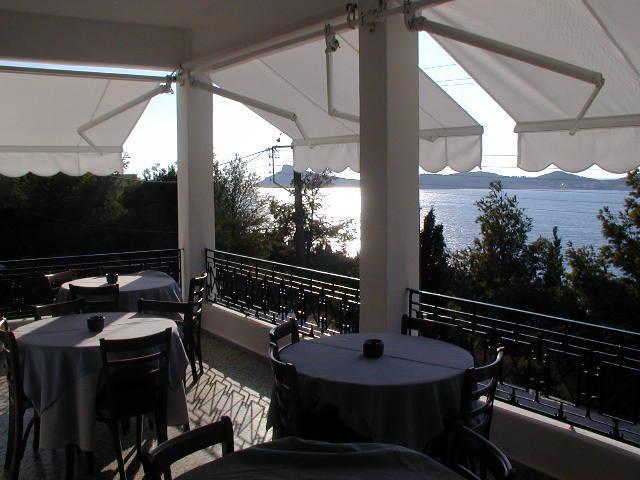 Oasis Hotel Maszúri Kültér fotó