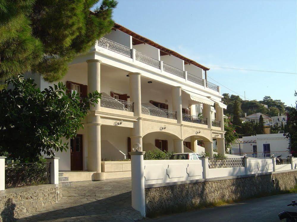Oasis Hotel Maszúri Kültér fotó